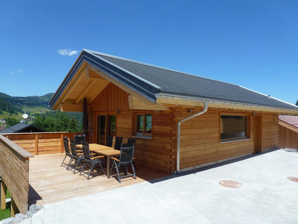 Walser Berg Chalets Riezlern Eksteriør billede